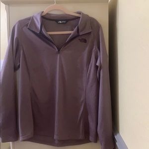 North Face quarter zip pull over